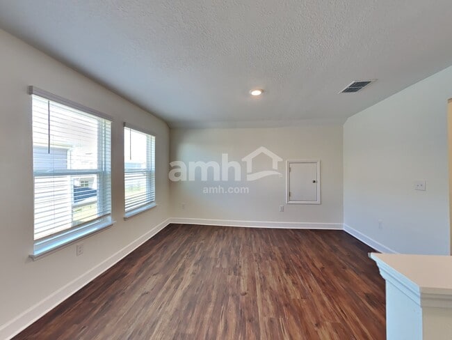 Building Photo - 33889 Widman Way