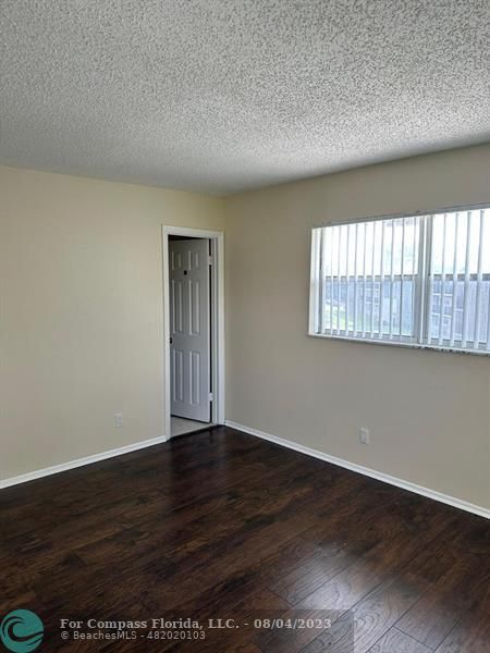 Building Photo - 7900 S Colony Cir