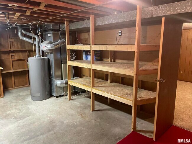 Building Photo - 4625 Candlelight Dr