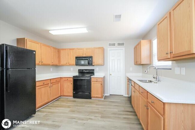 Building Photo - 4430 Canaan Place Dr, Winston-Salem, NC 27105