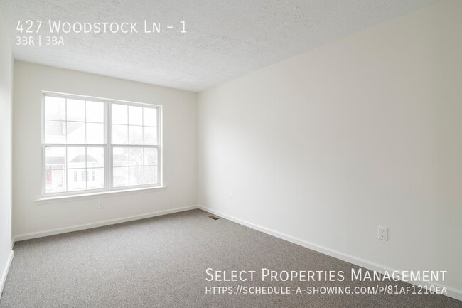Building Photo - 427 Woodstock Ln