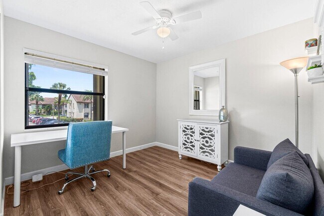 Building Photo - 22148 Palms Way
