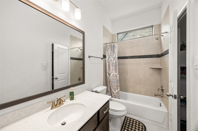 Building Photo - 13807 Dorado Pointe Dr