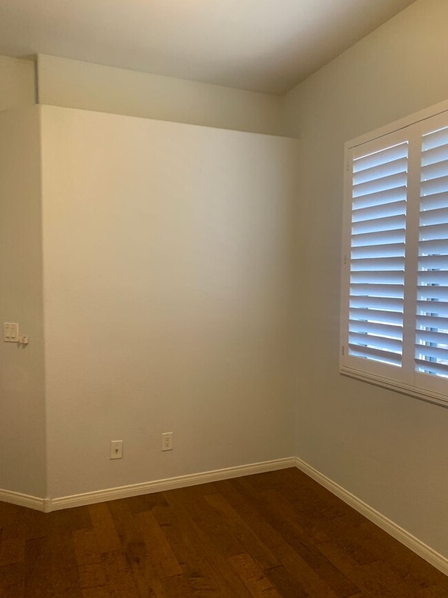 Building Photo - Beautifully Upgraded Single-Story Home in Coventry at Anthem!