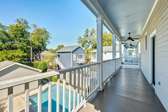 Building Photo - 1525 Oxford St