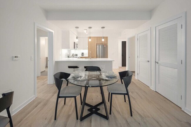 Building Photo - 1051 First St NE