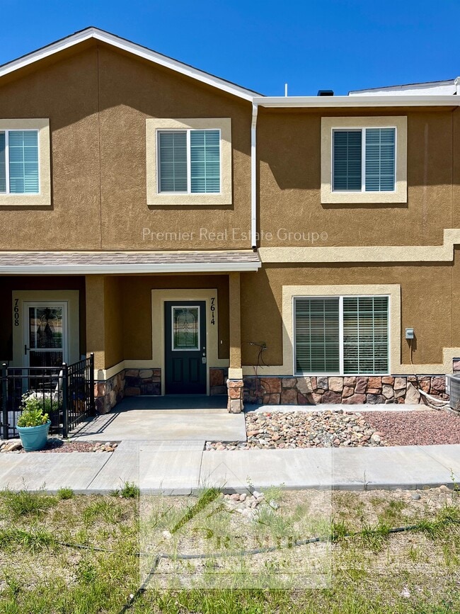Building Photo - 7614 Spruce Pne Grv