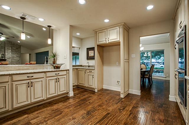 Building Photo - 6951 Stefani Dr