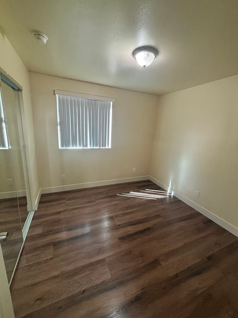 Building Photo - 133 W 74th St