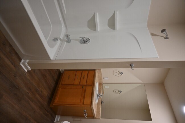 Floorplan - Square 131 - 4880 - 12 Plex