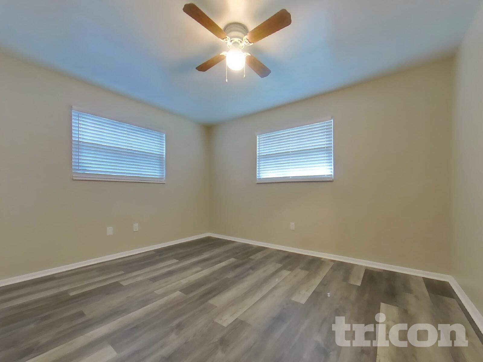 Building Photo - 243 E Bay Ave