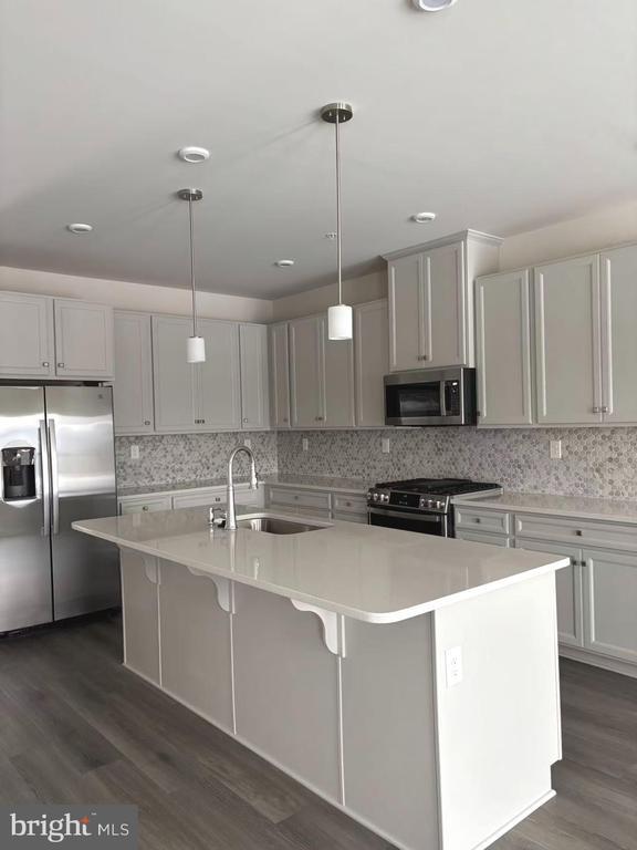 Building Photo - 2652 Tisbury Ln