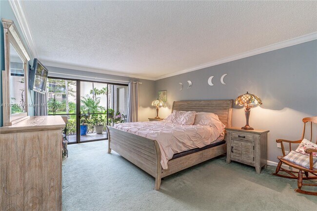 Building Photo - 5750 Camino Del Sol
