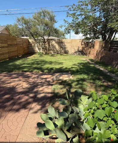 Building Photo - 1700 Golder Ave