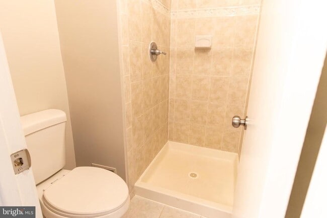 Building Photo - 6558 Gildar St