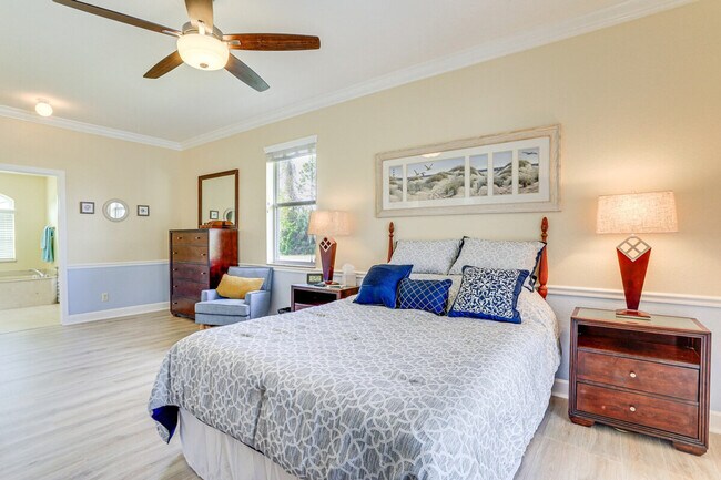 Building Photo - 1488 N Lavina St