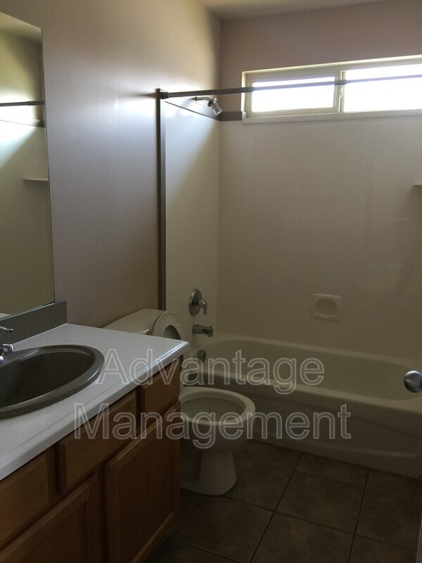 Building Photo - 3487 W Colony Cove