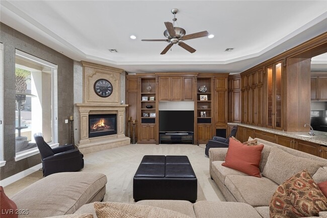 Building Photo - 1545 Villa Rica Dr