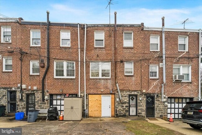 Building Photo - 5959 Upland Way