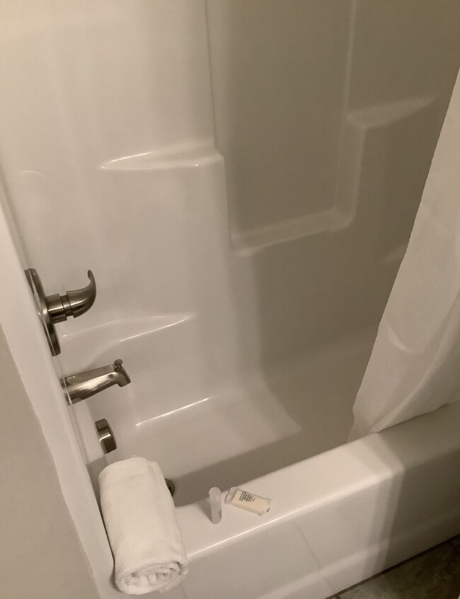 Building Photo - Palisades at Duncan