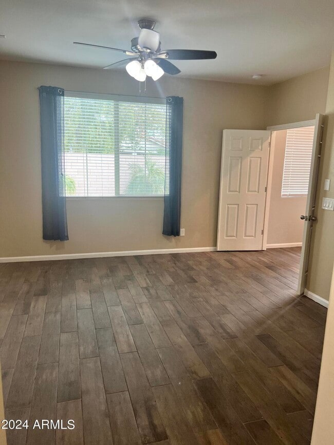 Building Photo - 3224 E Dogwood Pl