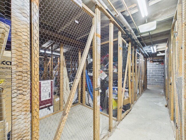 Building Photo - 2210 S Goebbert Rd