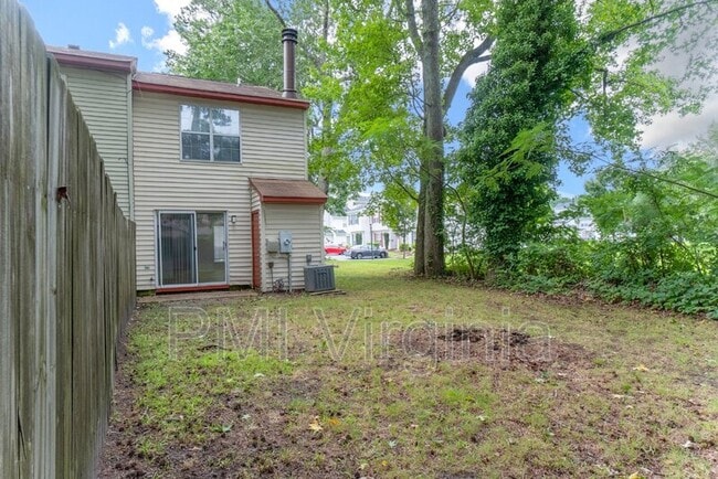 Building Photo - 3772 Pepperwood Ct