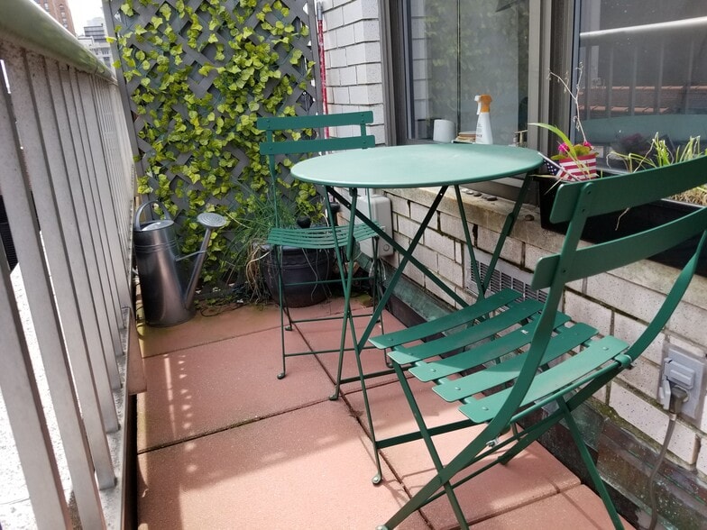 Building Photo - 7 east 14th Street Apt 1 Z