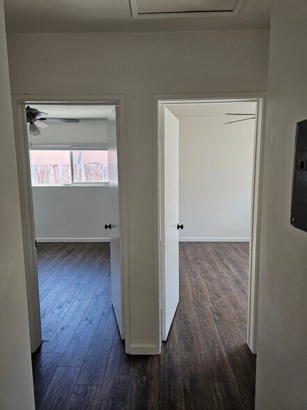 Building Photo - 14626 S Budlong Ave