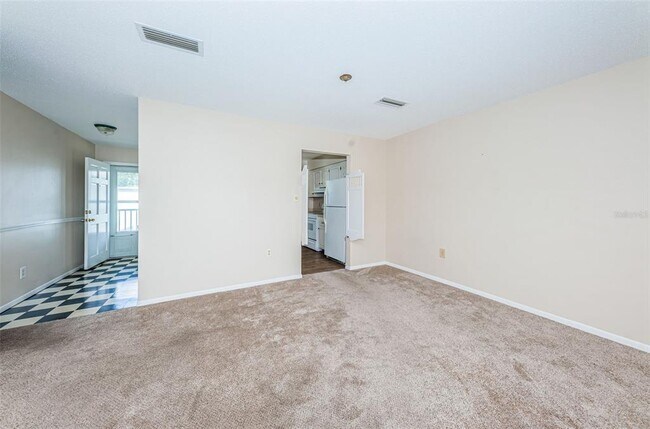 Building Photo - 1706 Belleair Forest Dr