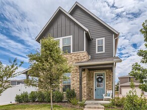 Building Photo - 7909 Mandela Bend