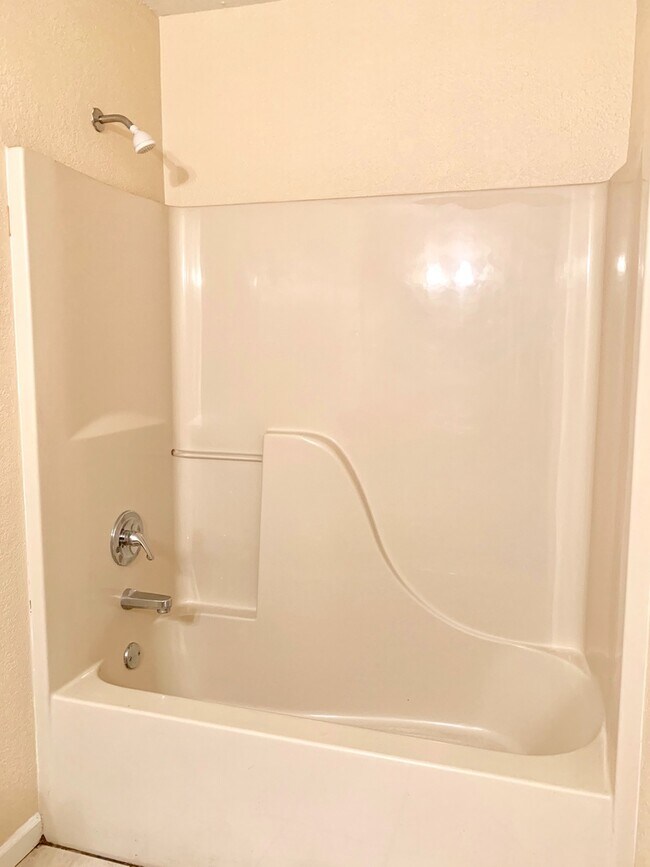 Building Photo - A-C Hill