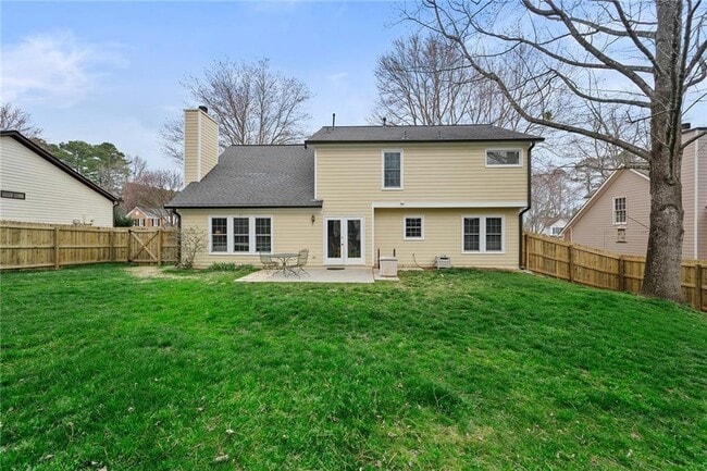 Building Photo - 5375 Taylor Rd