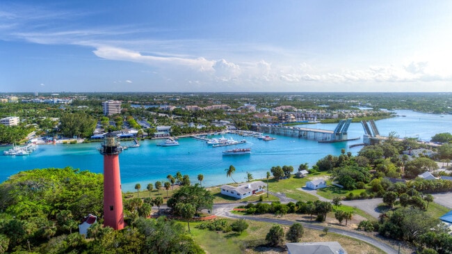 Building Photo - 201 S Seas Dr