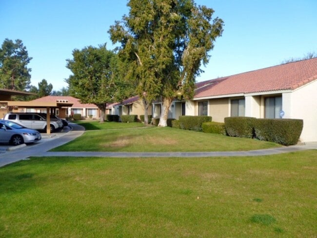 Primary Photo - Palm Lake Villas Condo #130