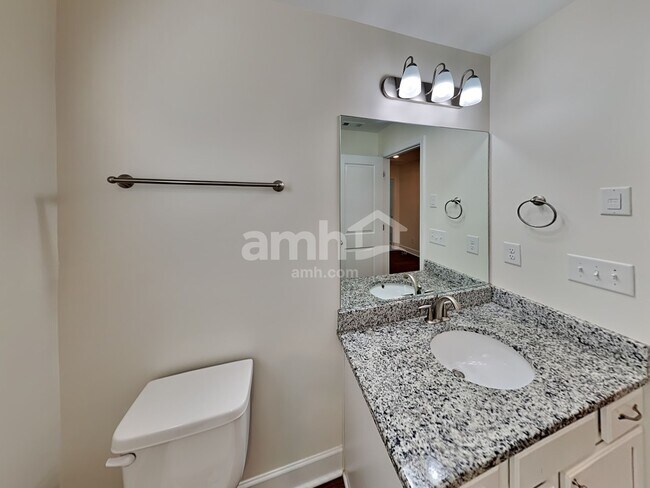 Building Photo - 531 Drema Ct