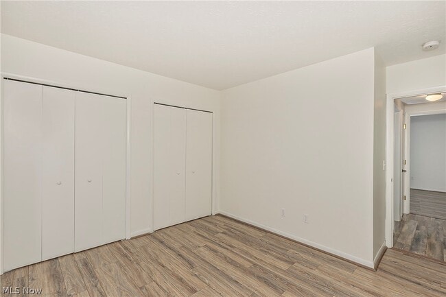 Building Photo - 26101 Village Ln