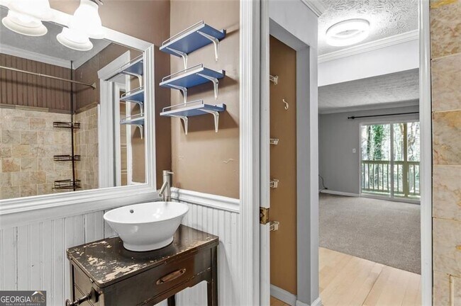 Building Photo - 2045 Brian Way