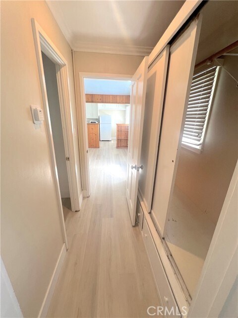 Building Photo - 406 Fernleaf Ave