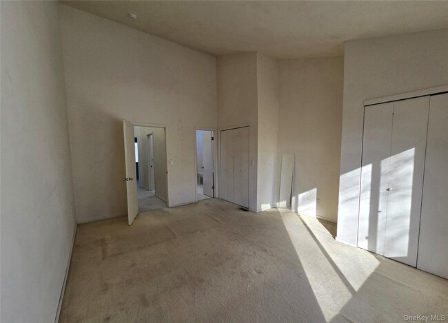 Building Photo - 220 Montauk Hwy