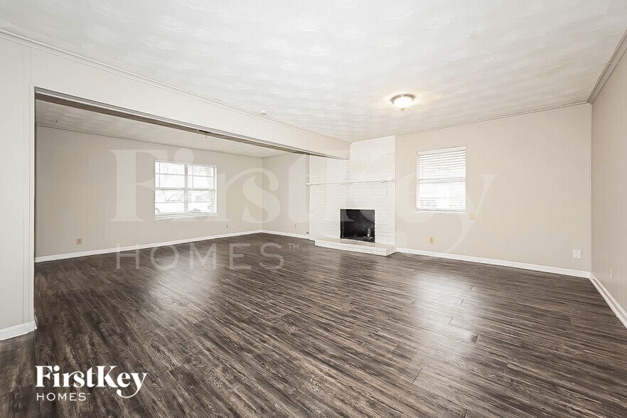 Building Photo - 3825 Tolbert St