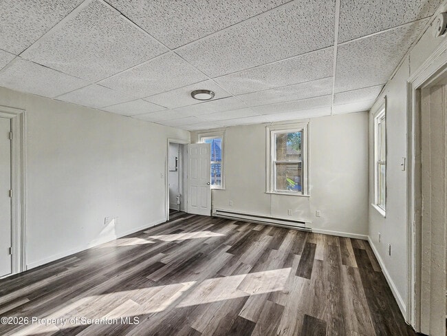 Building Photo - 602 Prospect Ave