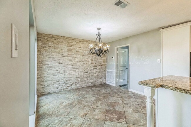 Building Photo - 16022 Spinnaker Dr