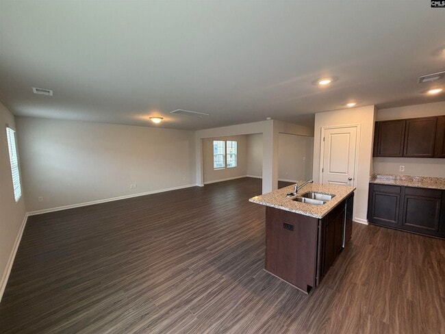 Building Photo - 275 Brando Wy