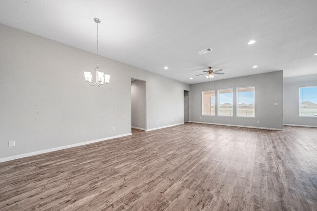 Building Photo - 4911 Bella Danielle Ct