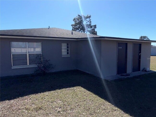 Building Photo - 327 Dundee Dr