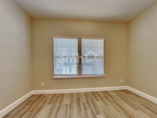 Building Photo - 82 Cobalt Ln