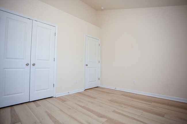 Building Photo - 6469 Panasa Ct