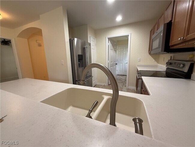 Building Photo - 9195 Aegean Cir