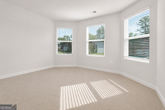 Building Photo - 1129 Bluecoat Cir